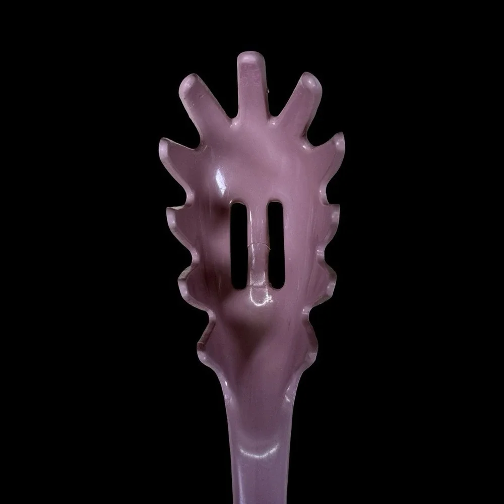 VNTG Ensar Pasta Server Spaghetti Fork Pink Nylon Retro Kitchen Made In‎ USA